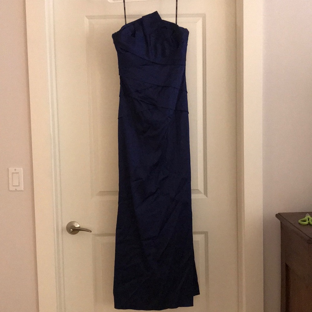 EUC navy silk strapless gown